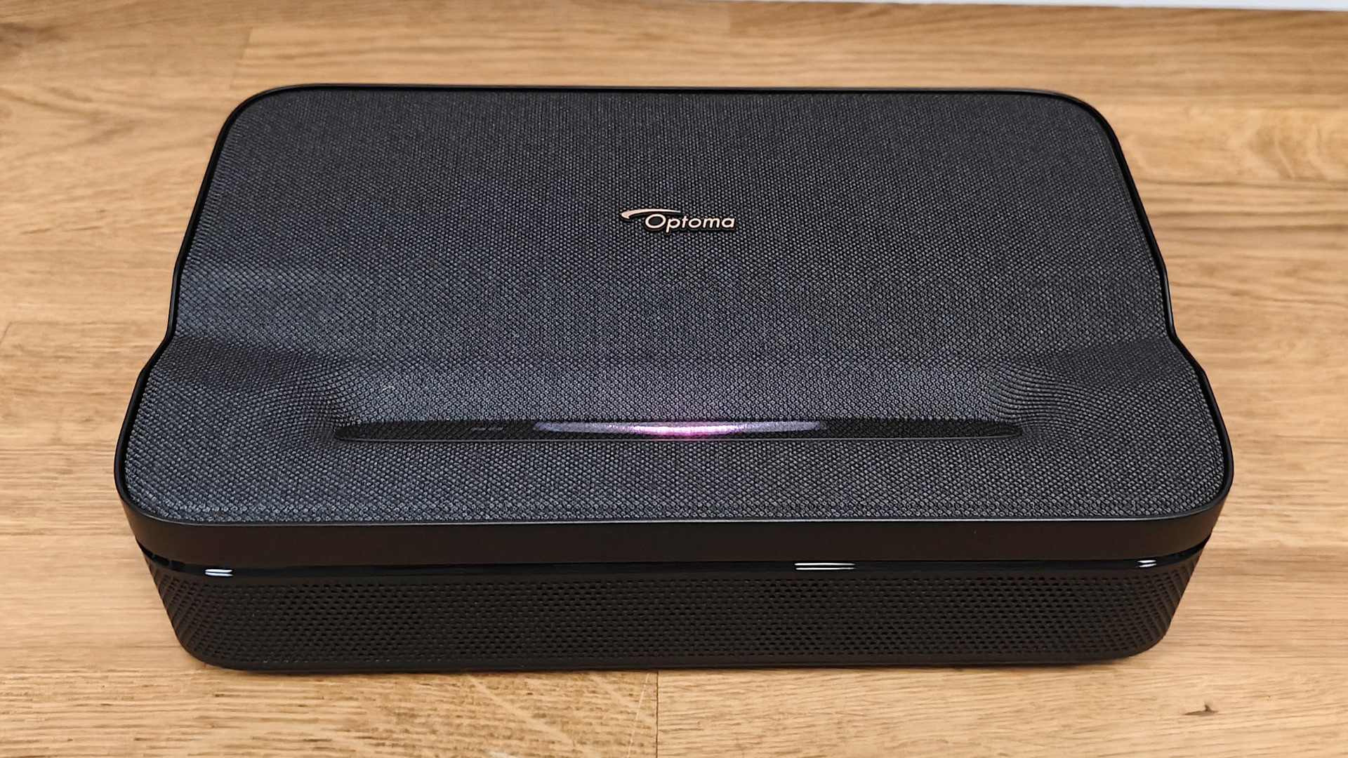 Optoma Photon Go portable UST projector