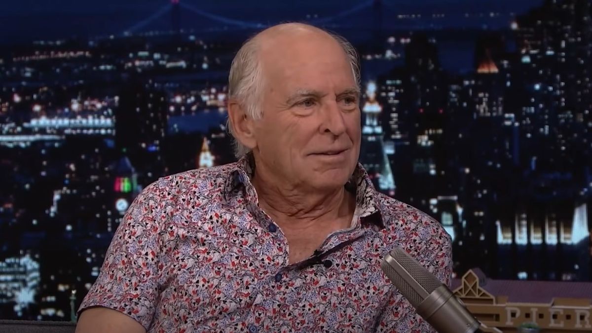 A screenshot of Jimmy Buffett on the Tonight Show. 