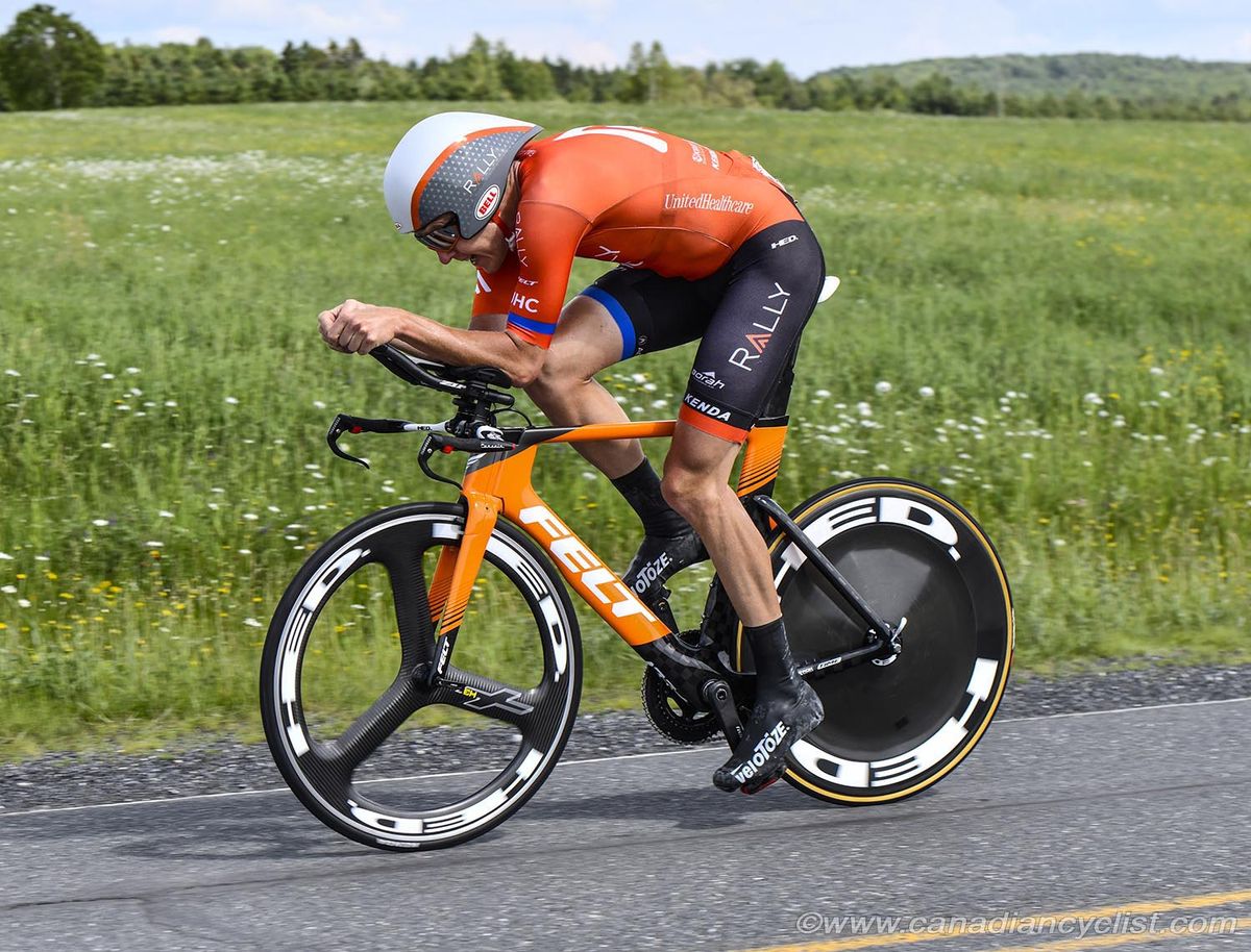 Rob Britton on his way to victory