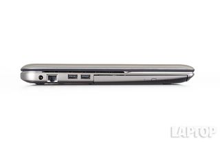 Toshiba Satellite P55T-A5202 Backview