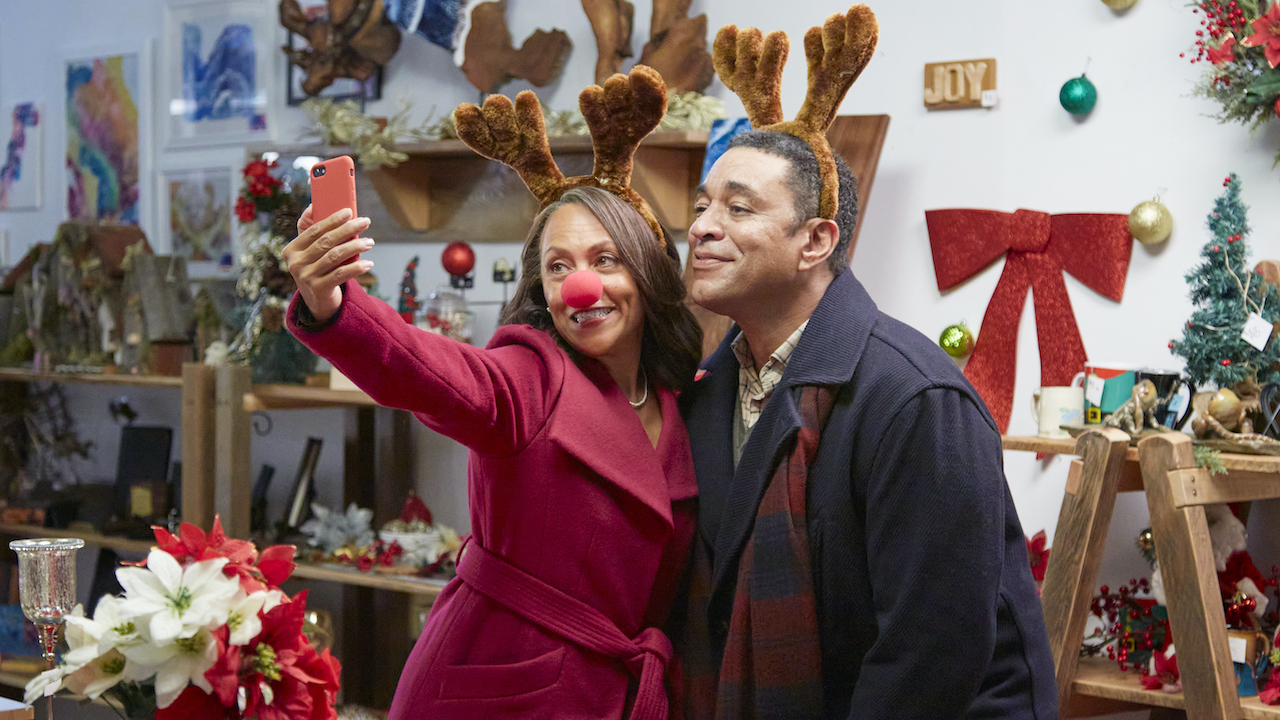 Watch 'Christmas on 5th Avenue' - UPtv Movie