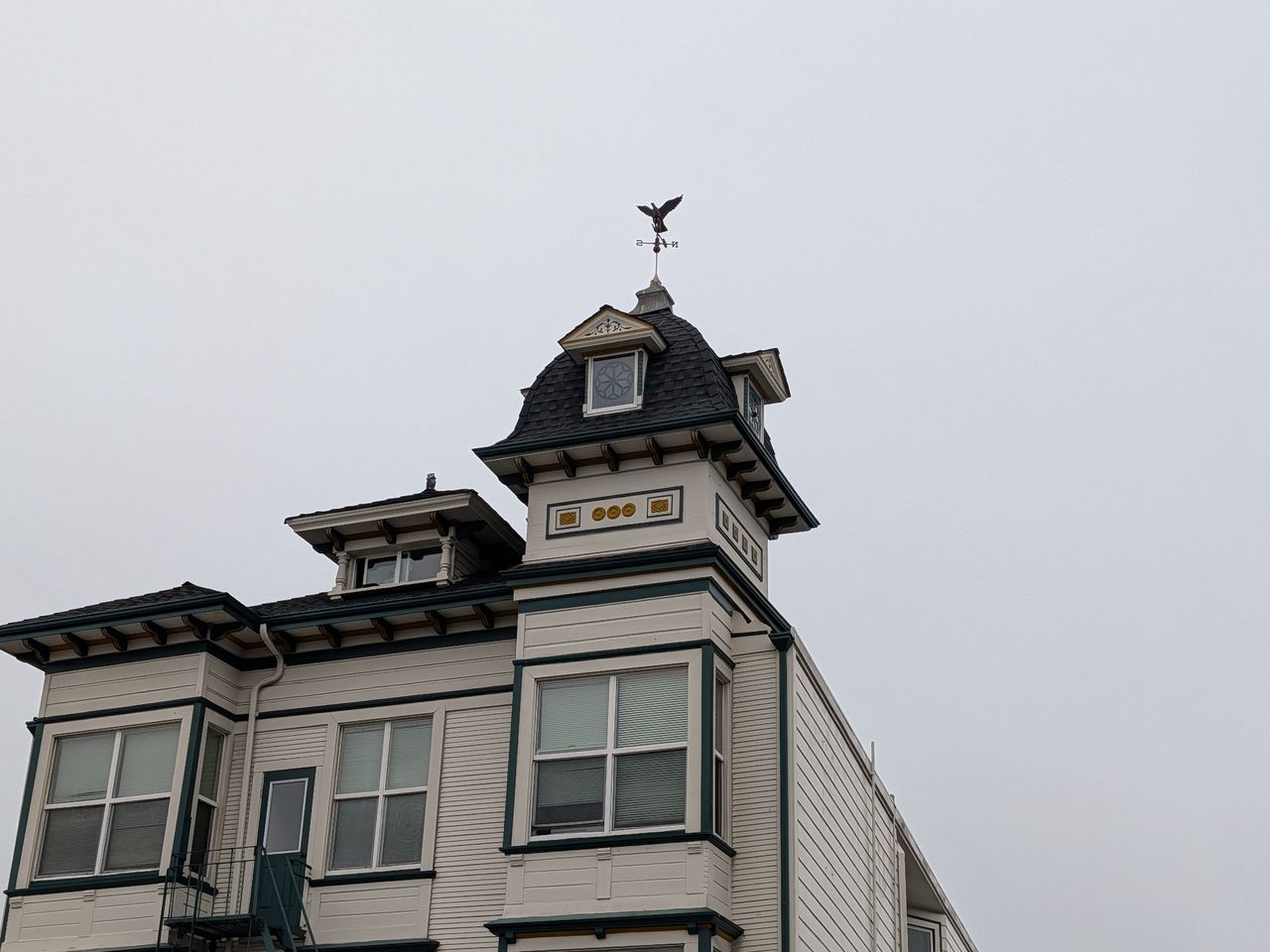 Victorian house by Pixel 10 Pro