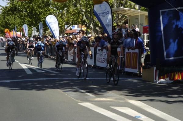 Sam Rutherford (Team Bike Bug) takes the sprint for third place.