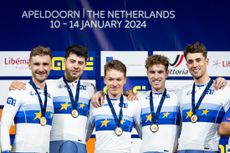 GB men's team pursuit squad with their european championship gold medals