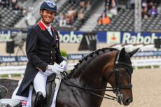 Carl-Hester_Hawtins-Delicato_EurosRotterdam_PN19_58715.jpg