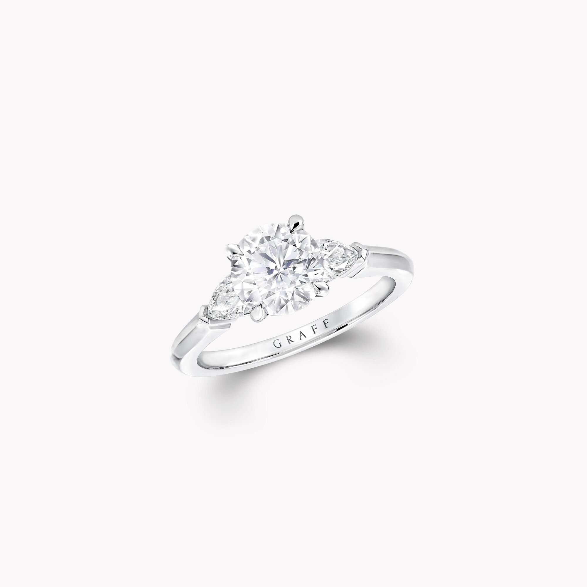 Graff, Promise Round Diamond Engagement Ring