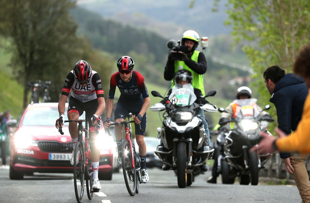MALLABIA SPAIN APRIL 08 LR Marc Soler Gimenez of Spain and UAE Team Emirates and Carlos Rodriguez Cano of Spain and Team INEOS Grenadiers compete in the breakaway during the 61st Itzulia Basque Country 2022 Stage 5 a 1638km stage from Zamudio to Mallabia 305m itzulia WorldTour on April 08 2022 in Mallabia Spain Photo by Gonzalo Arroyo MorenoGetty Images