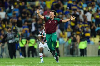 Fluminense Head Coach Fernando Diniz Silva (L) celebrates with his team after winning Boca Juniors during the final match of Copa CONMEBOL Libertadores 2023 between Fluminense and Boca Juniors at Maracana Stadium on November 4, 2023 in Rio de Janeiro, Brazil. (Photo by Caique Coufal/Eurasia Sport Images/Getty Images)