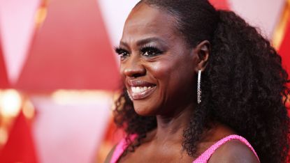 Viola Davis's Beauty Routine - Nautral Hair, Makeup Products