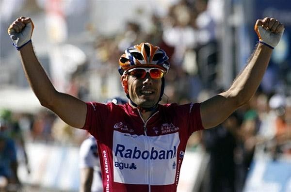 Oscar Freire (Rabobank) wins stage five in Reinosa