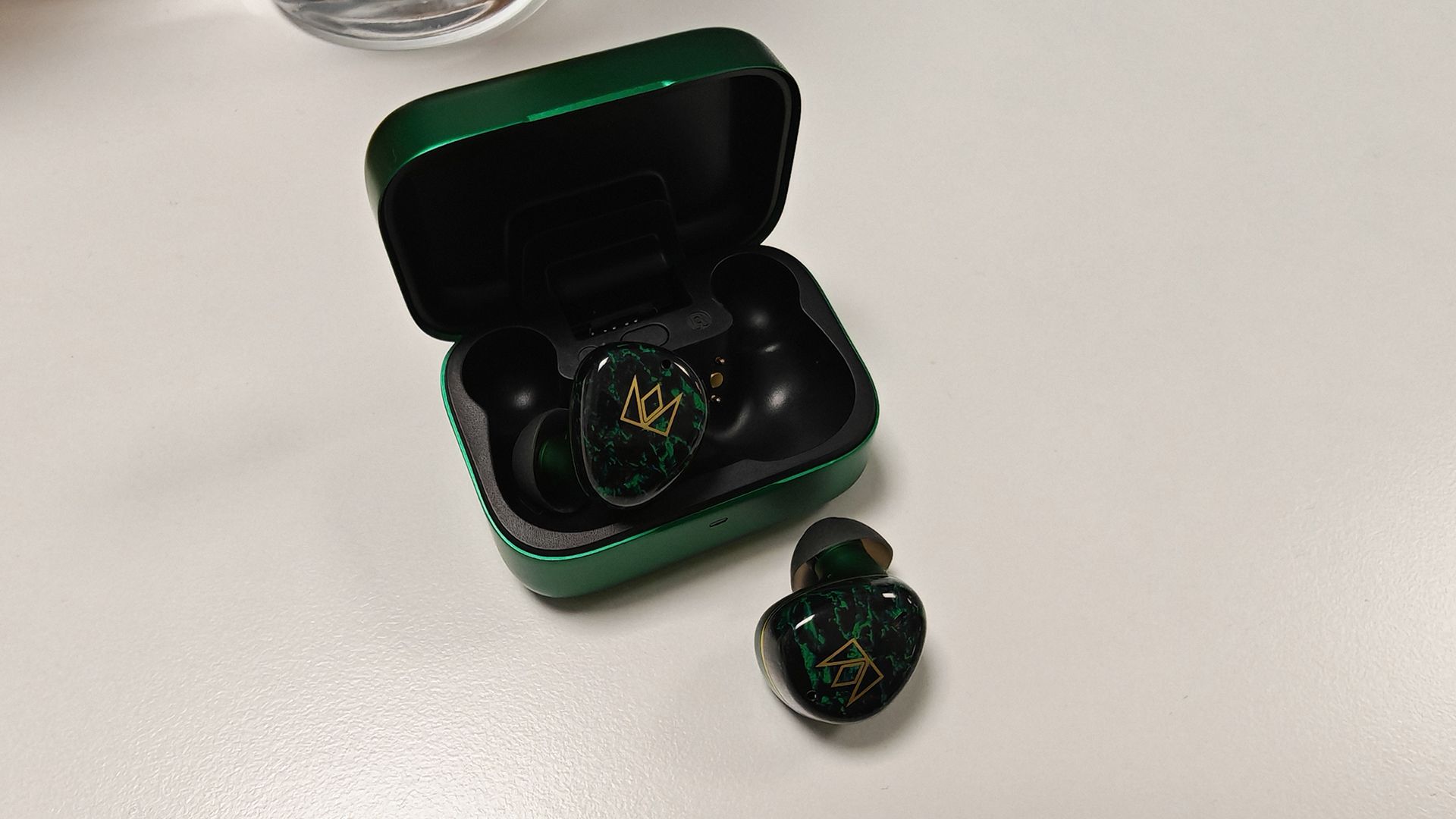 creativebloq.com - Tom May - Forget the AirPods Pro - Noble's Rex 5 are the kings of wireless earbuds