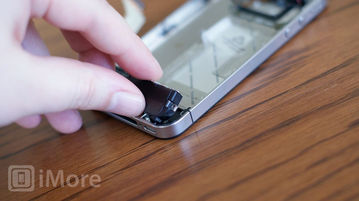 How to fix the dock connector on an AT&T/GSM iPhone 4 | iMore
