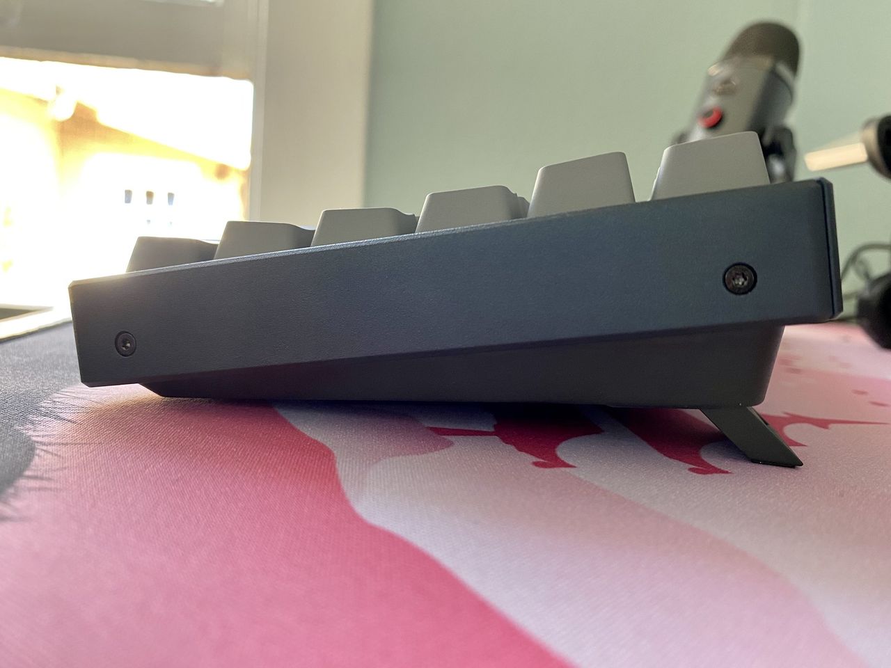 Keychron K2 V2 High Kickstand