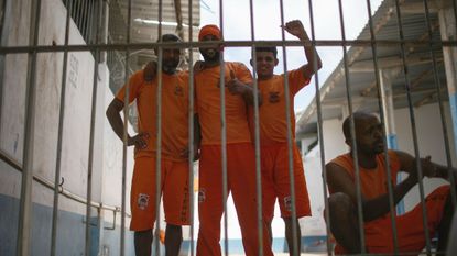 151022-prisons-brazil.jpg