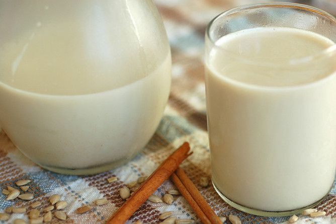 Milk in a glass, raw milk, health, dangers