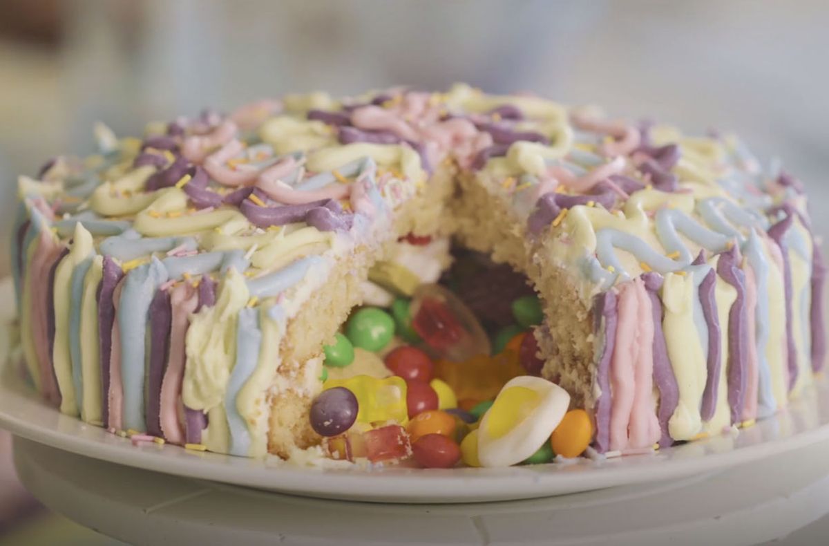 How To Make A Piñata Cake | GoodtoKnow