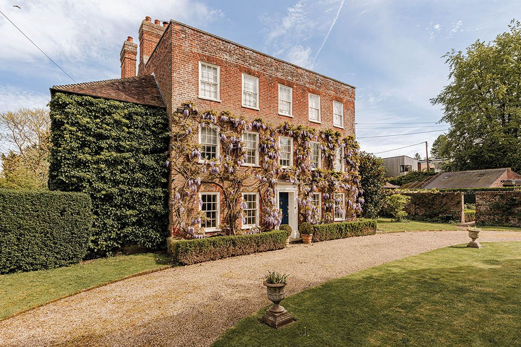 Properties for sale with libraries: The Red House, Barnham, Canterbury, Kent