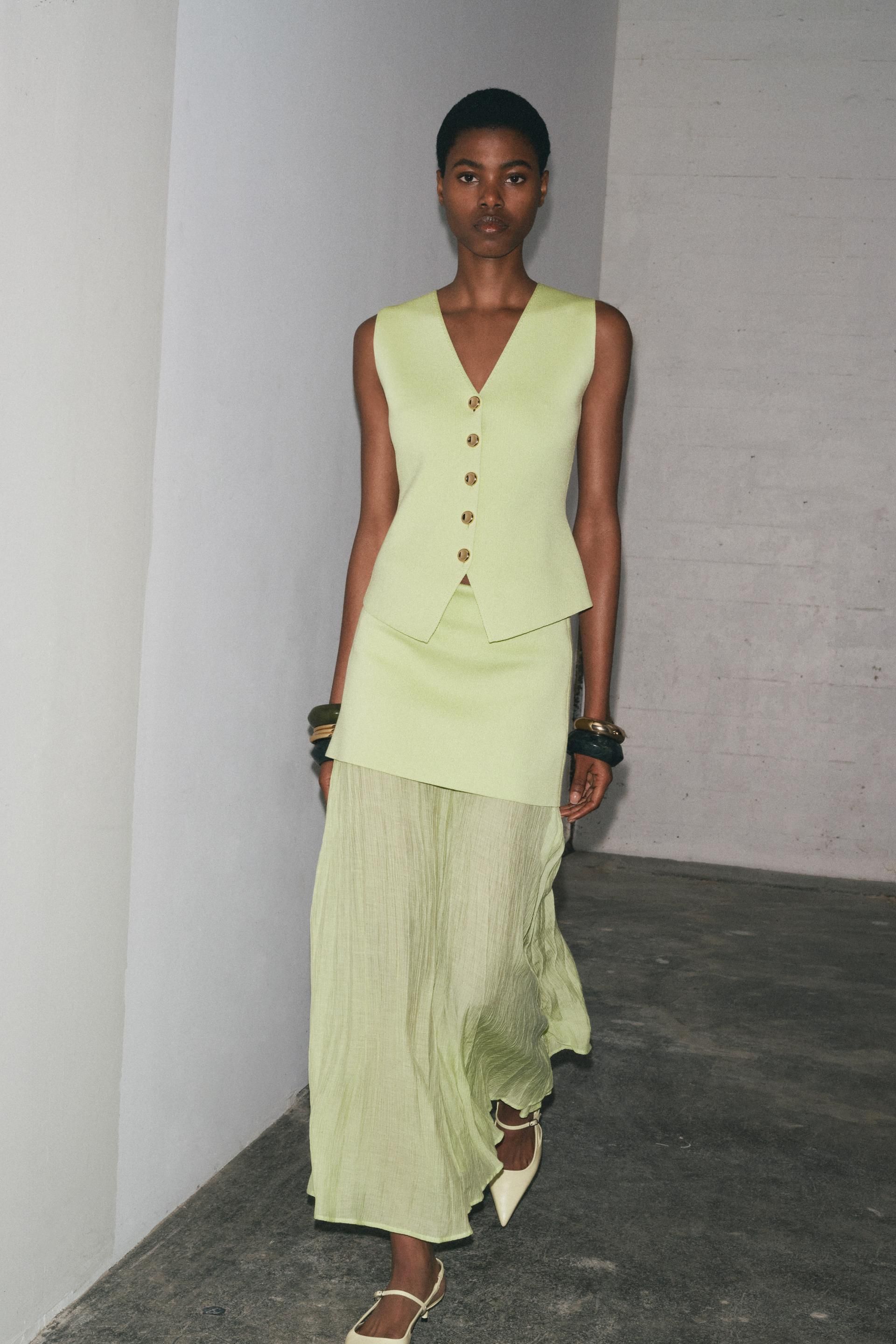 Combined Pleated Knit Skirt