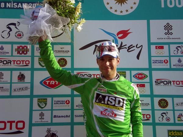 Giovanni Visconti (ISD - Neri) leads the points classification after stage 3.