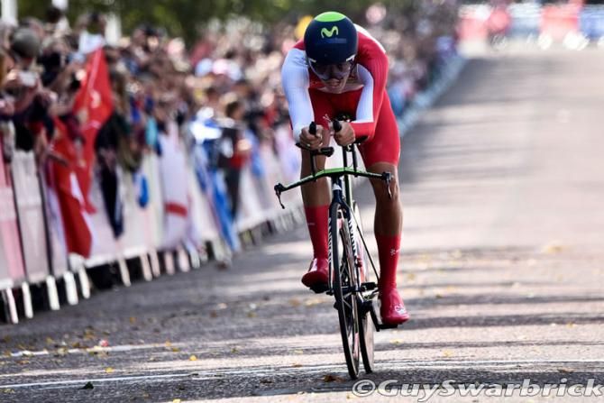 Alex Dowsett (England) finishing