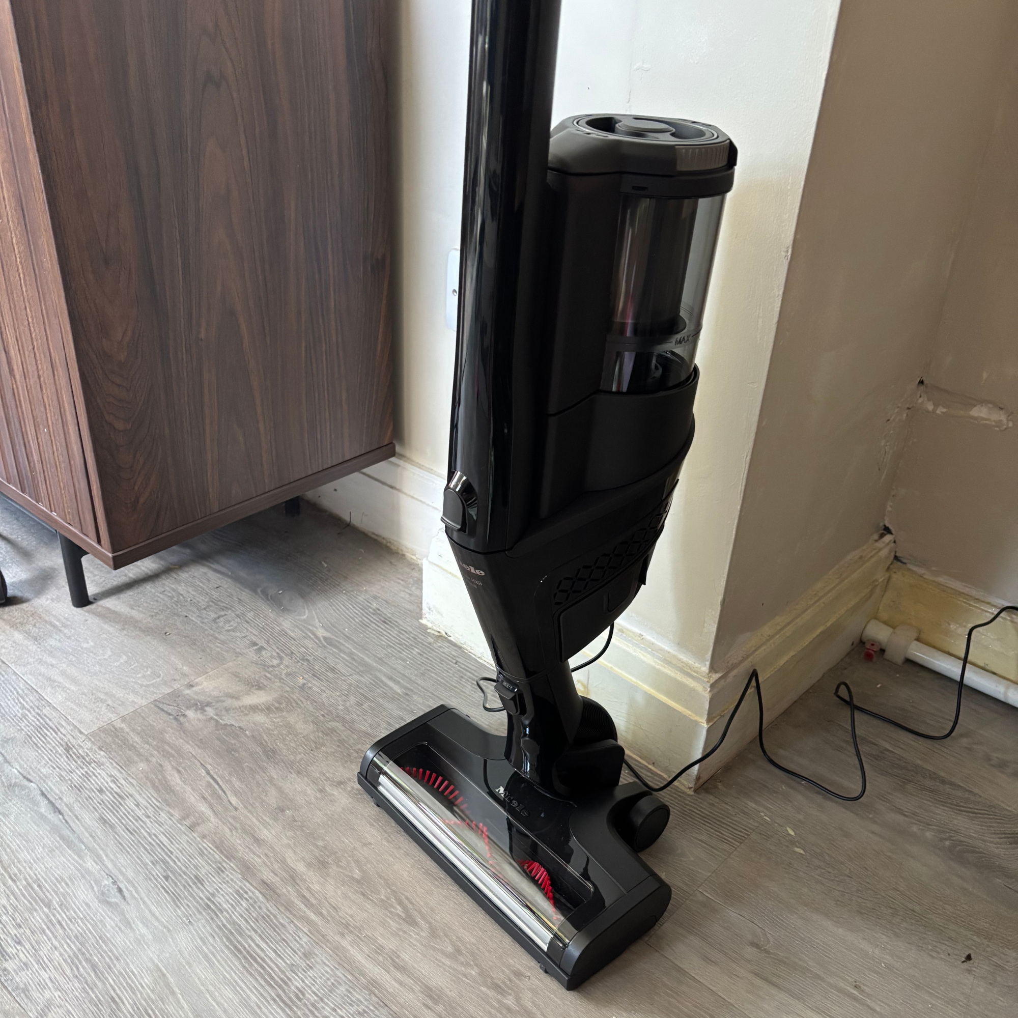 Miele Triflex HX3 Aqua