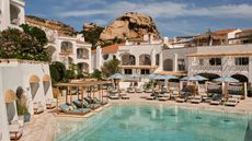 W Sardinia &ndash; Poltu Quatu