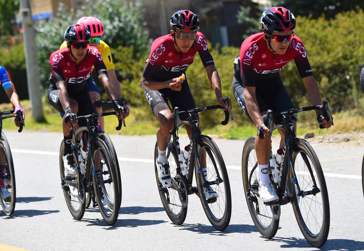 Richard Carapaz and Egan Bernal (Ineos)