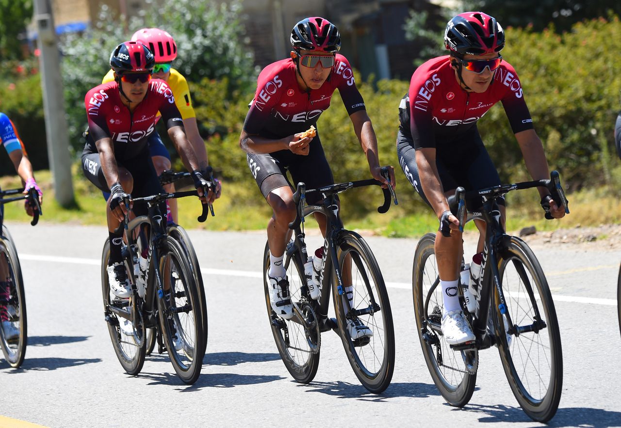 Richard Carapaz and Egan Bernal (Ineos)
