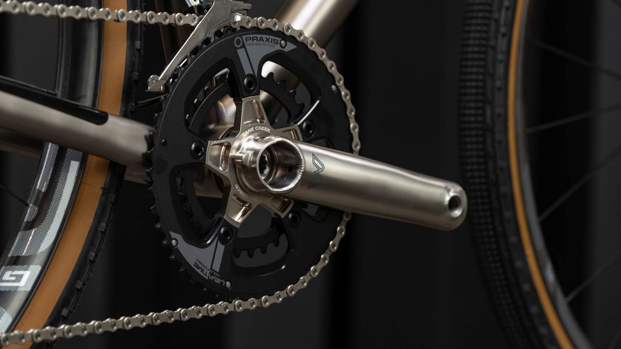 Enve Builders Roundup 2022 - Desalvo Titanium Gravel Bike