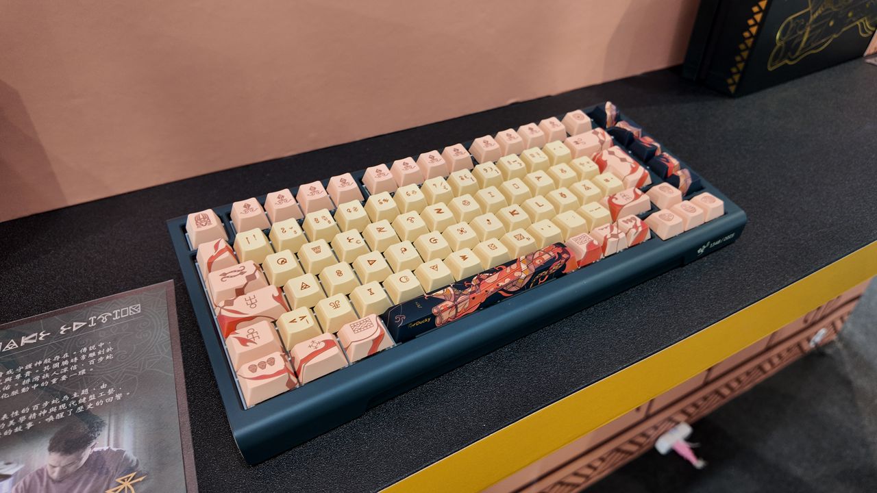 Ducky's Year of the Snake edition keyboard