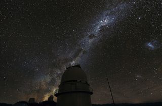The Milky Way over the 1.54-metre Danish Telescope at La Silla