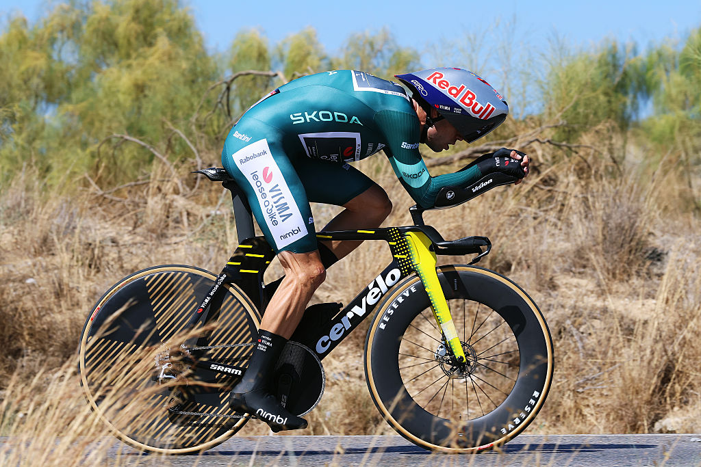 JEREZ DE LA FRONTERA, SPAIN - SEPTEMBER 10: Wout Van Aert of Belgium and Team Visma | Lease a Bike - Green Points Jersey competes during the La Vuelta - 81st Tour of Spain 2026, Stage 18 a 32.1km individual time trial stage from El Puerto de Santa Maria to Jerez de la Frontera / #UCIWT / on September 10, 2026 in Jerez de la Frontera, Spain. (Photo by Alexander Hassenstein/Getty Images)