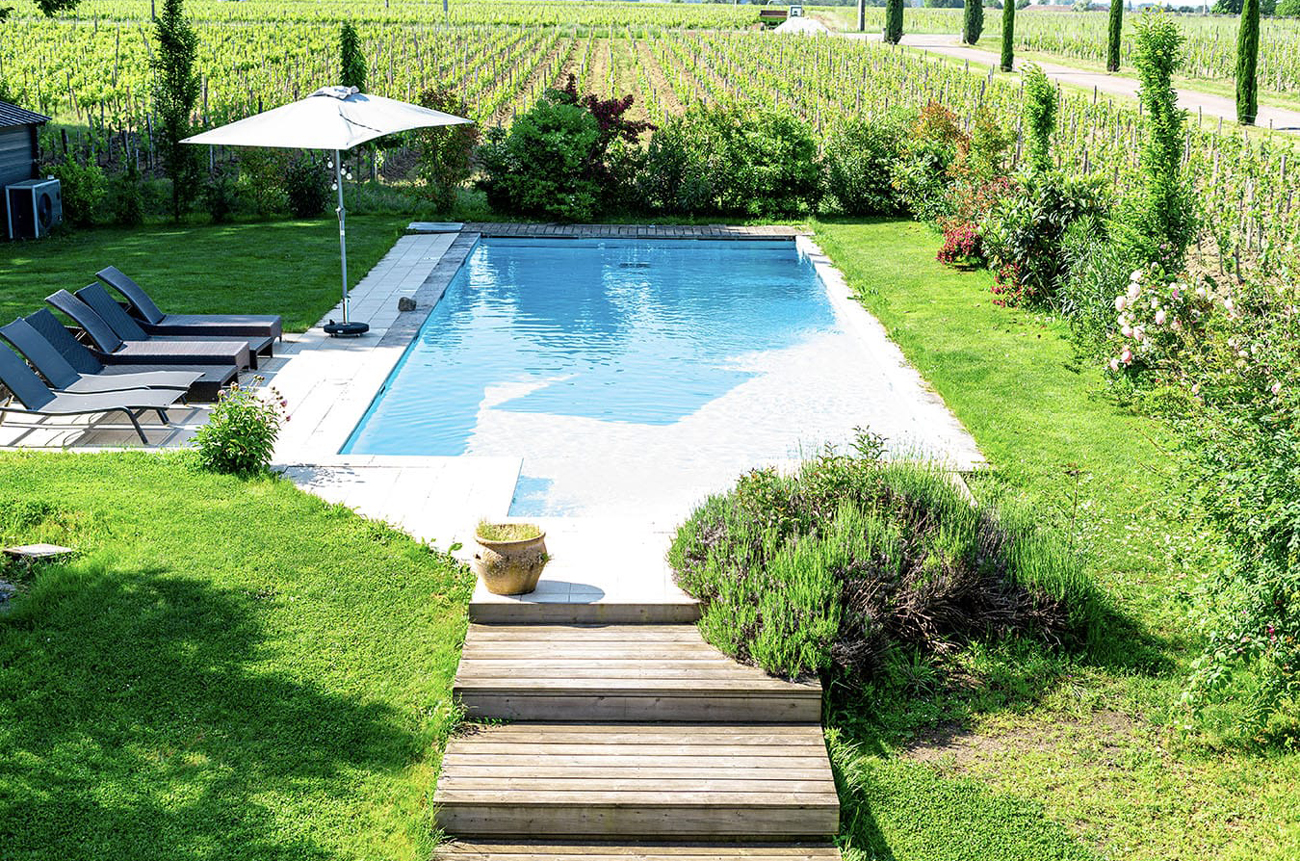 Ch&amp;acirc;teau La Fleur de Bo&amp;uuml;ard tourism