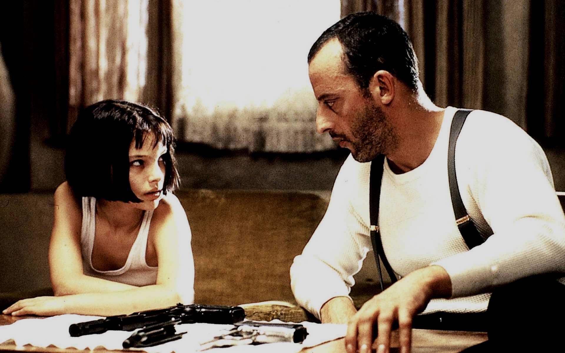 Leon and Mathilda have a tense talk in Leon: The Professional