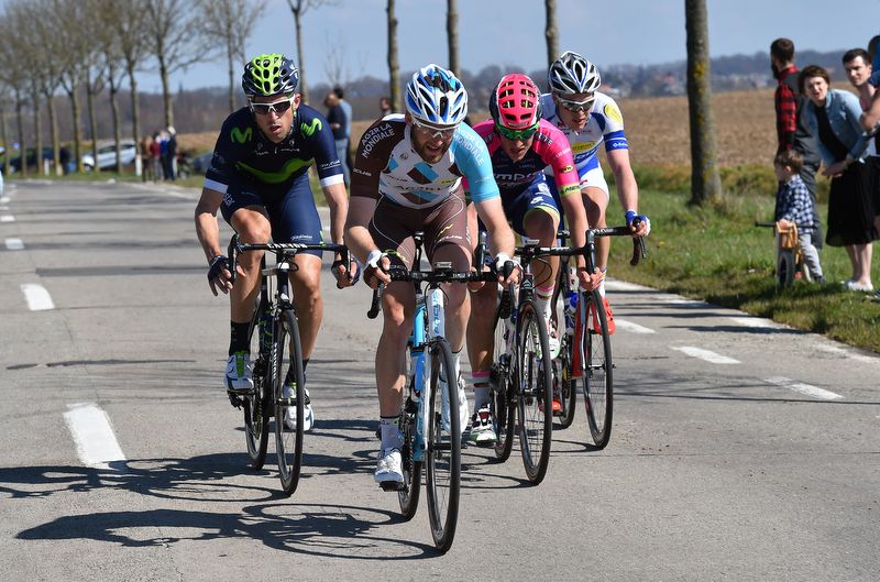 Imanol Erviti (Movistar) sitting in the breakaway early in the race
