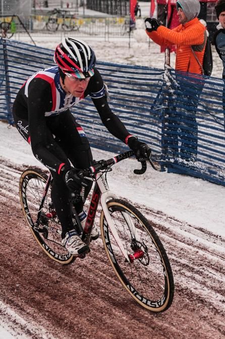 Jeremy Powers (Rapha-Focus) on his way to victory