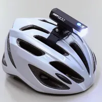 Cateye AMPP 900
