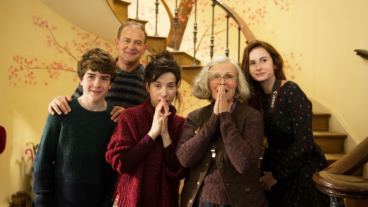 Hugh Bonneville, Julie Walters, Sally Hawkins, Madeleine Harris, and Samuel Joslin in &quot;Paddington 2&quot;