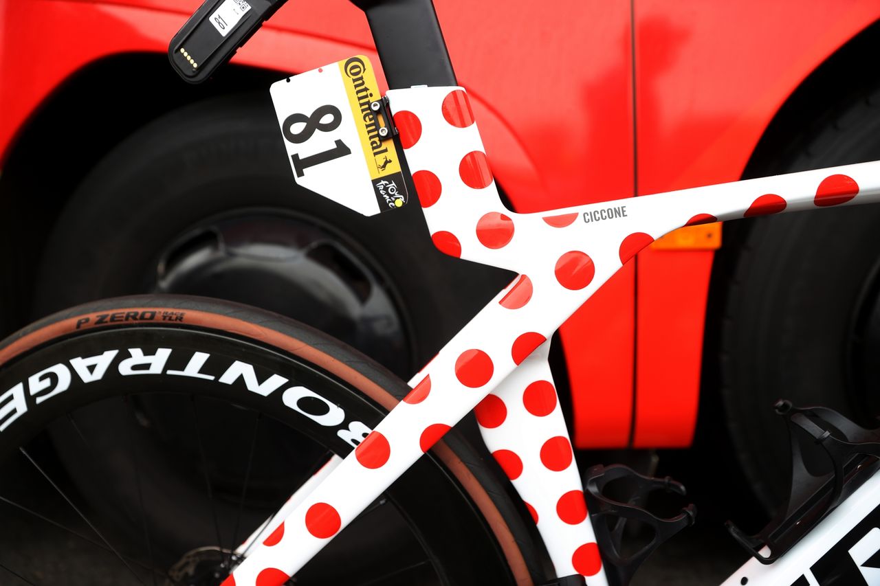 Julio Ciccone's Polka dot themed bike tour de france 2023 close up