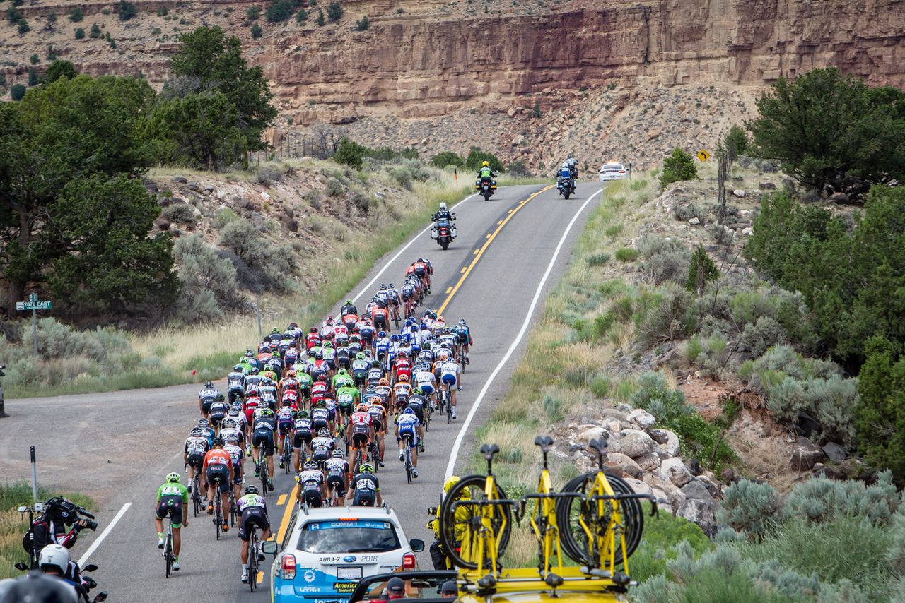 The peloton hits the rally hills on the way back into Torrey