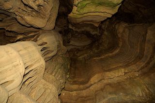 mammoth-cave-101005-02