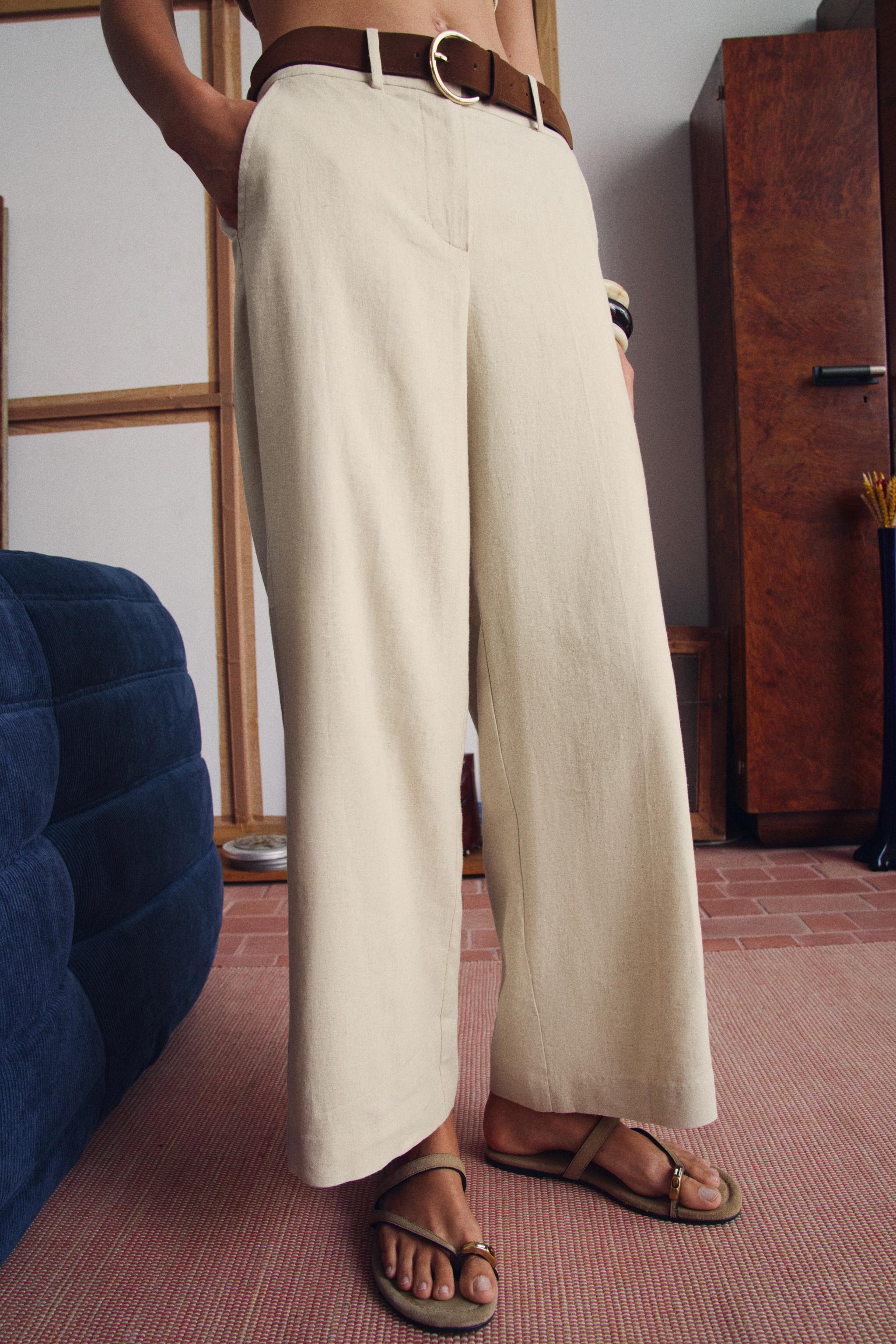 Linen Blend Culottes With Belt