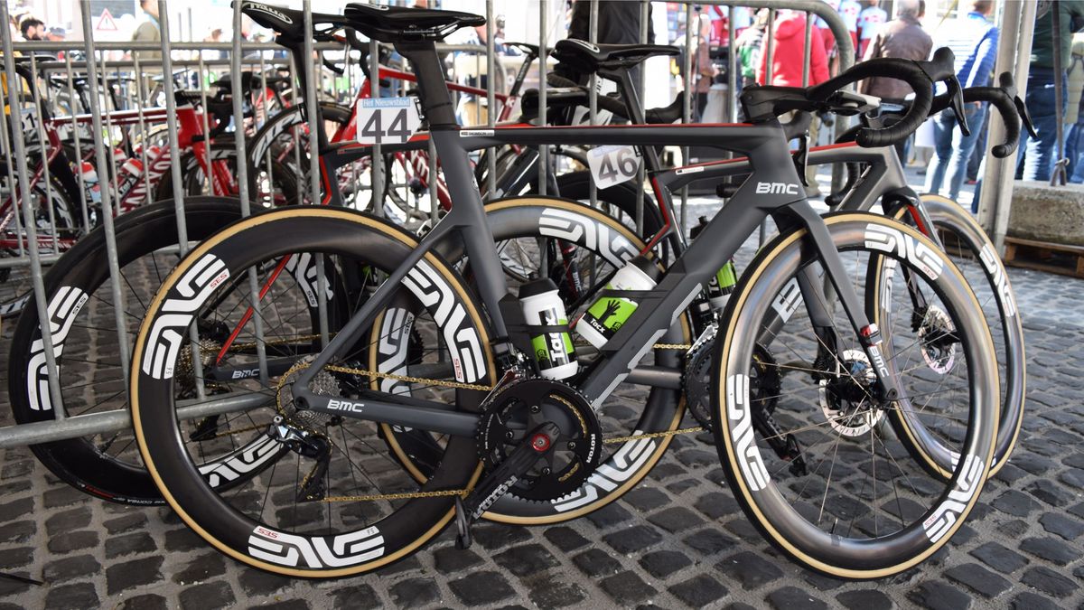 Jay Thomson was one of the few Dimension Data riders who opted to race on a BMC TMR over a Teammachine