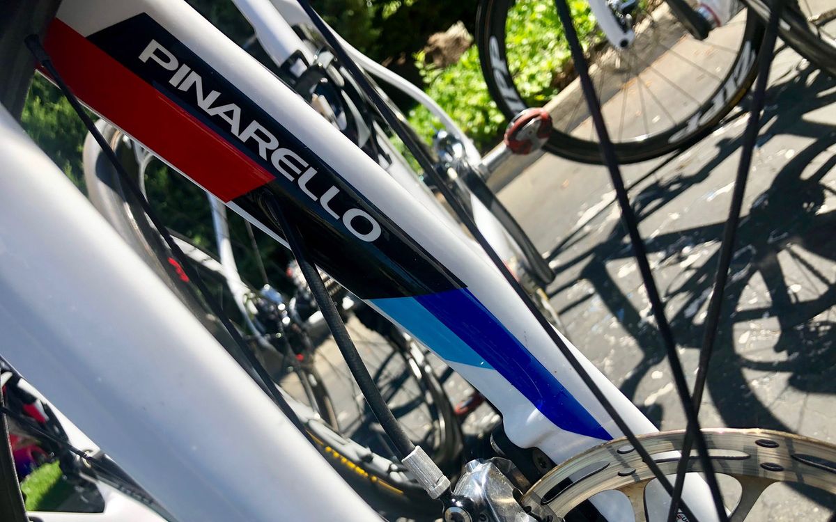 The Hagens Berman Axeon Pinarello Dogma F10 Disk have some nice paint detail on the inside of the forks