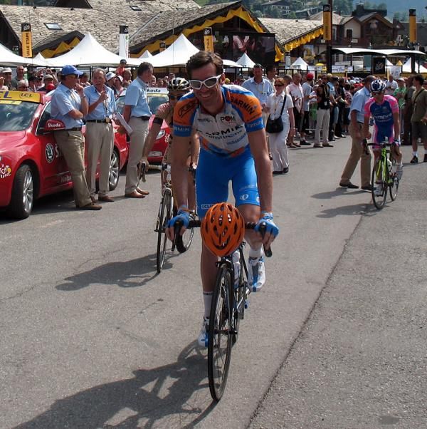 A lot of cheers were heared when David Millar rolled towards the start