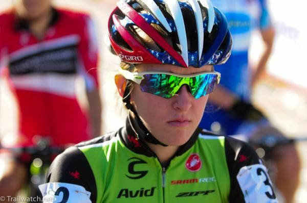 Kaitie Antonneau (Cannondale) on the front row