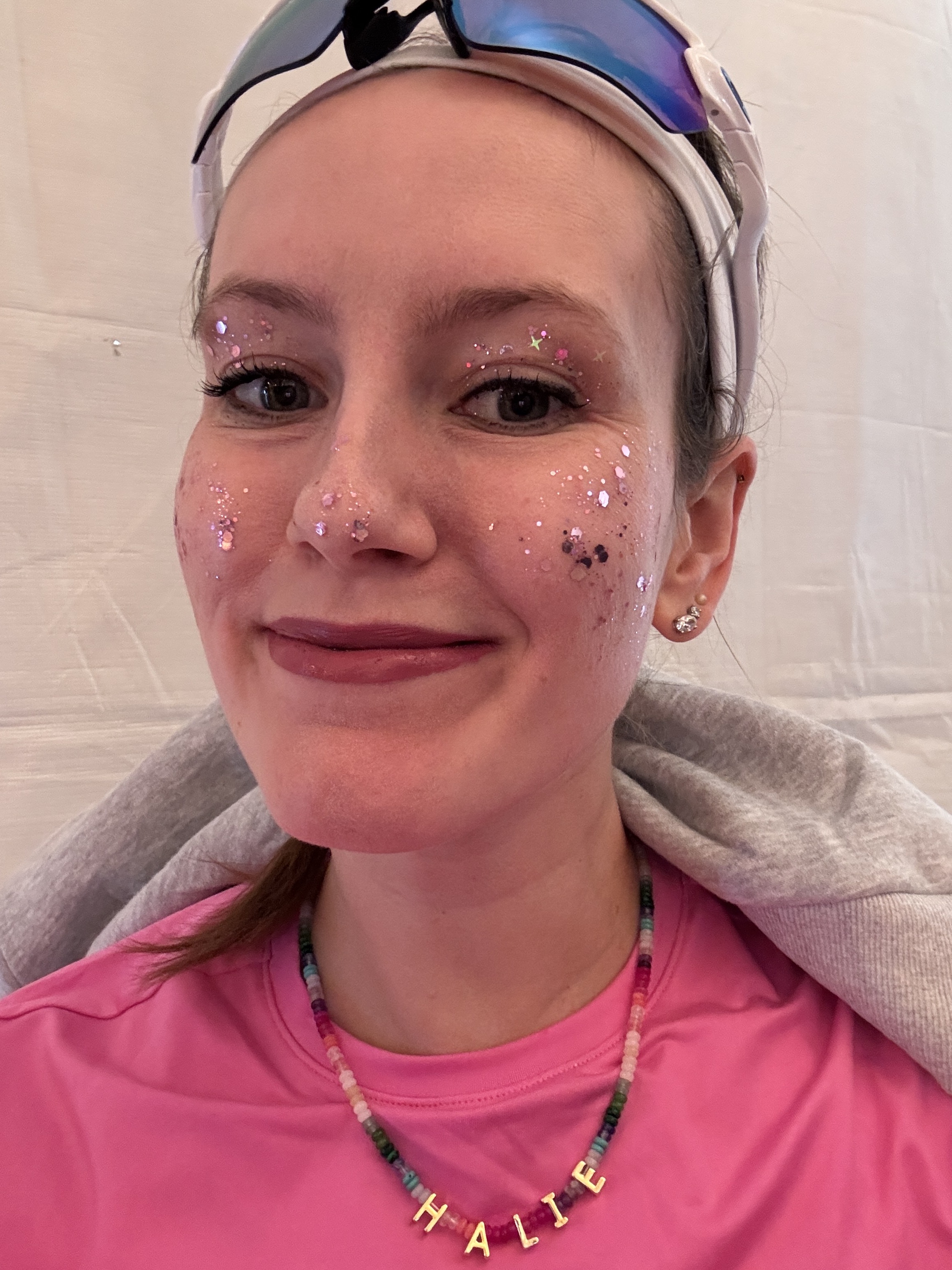 Halie LeSavage wearing Maybelline makeup to run the 2025 New York City marathon