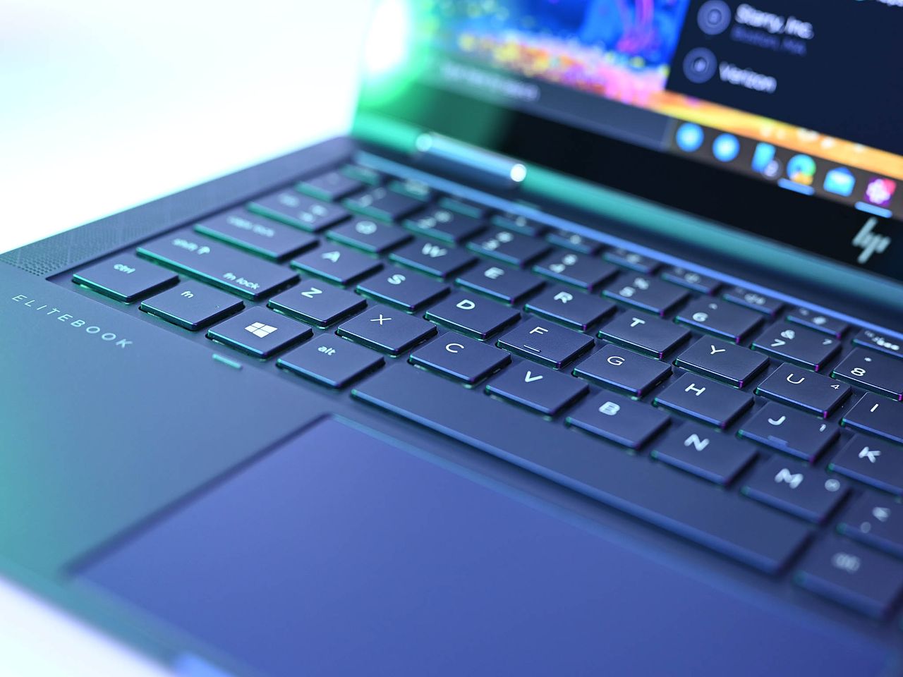 Hp Elite Dragonfly Review Keyboard
