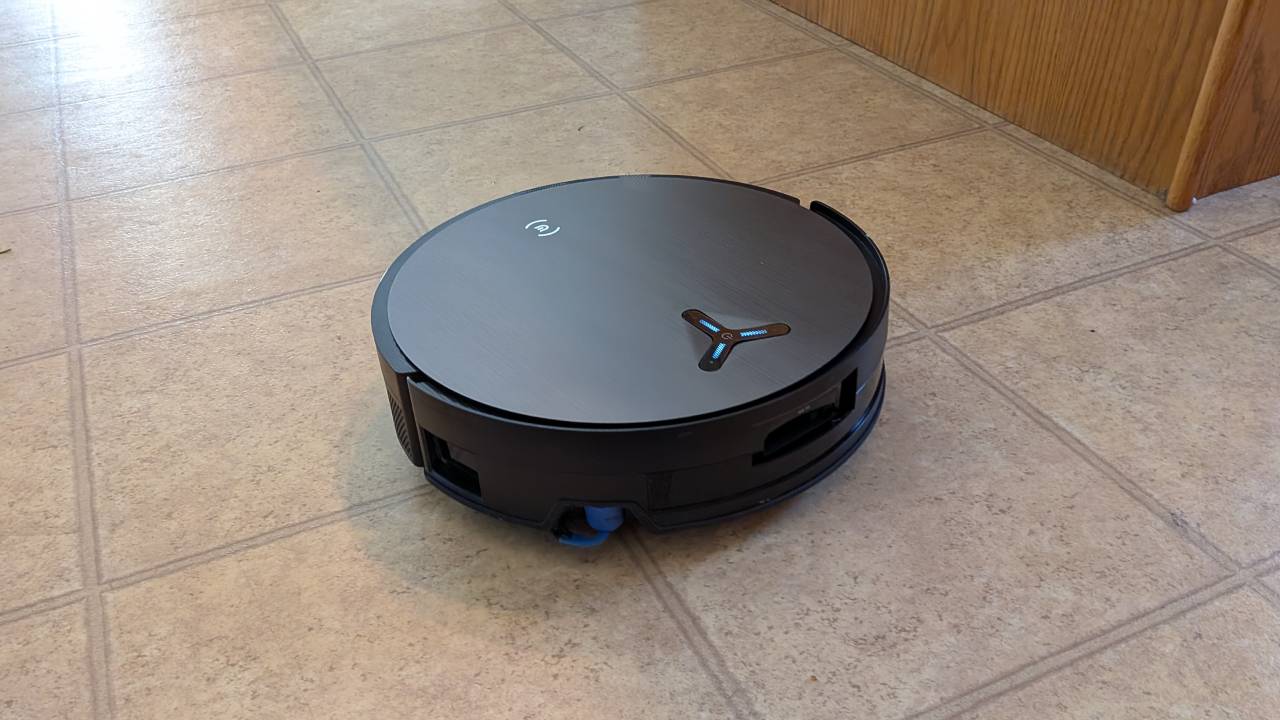 Ecovacs Deebot X11 Omnicyclone