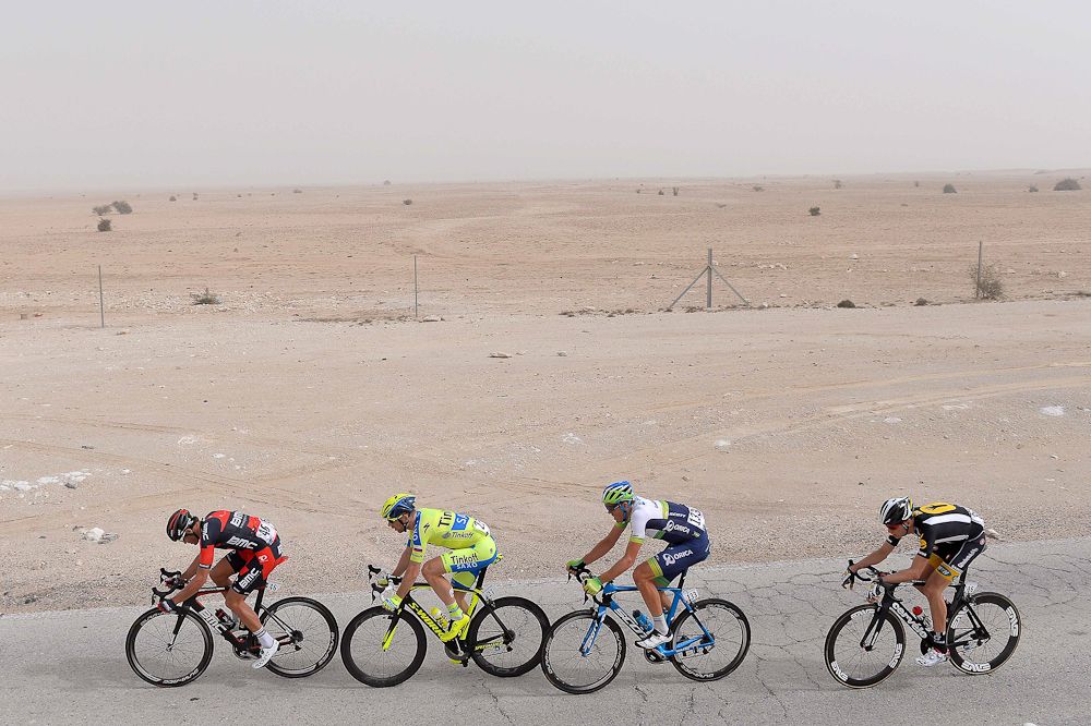 The breakaway makes its way across the desert.